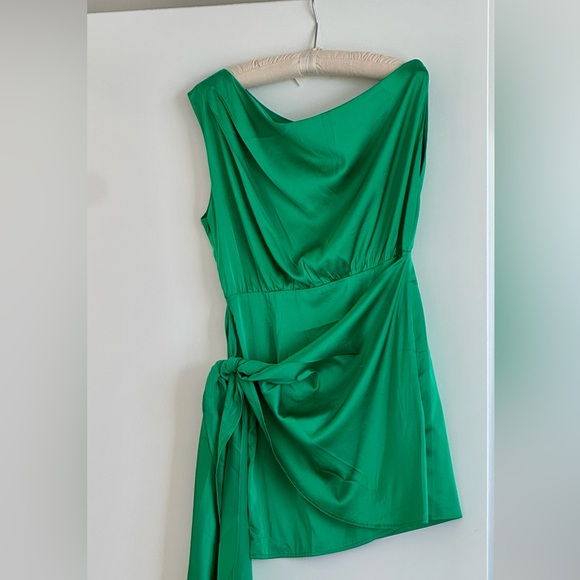 Emerald green stretch charmeuse mini dress size S - Picture 1 of 2
